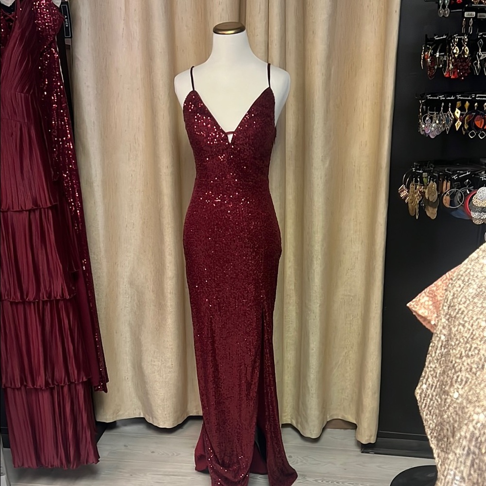 Elegant Burgundy Sequin Gown